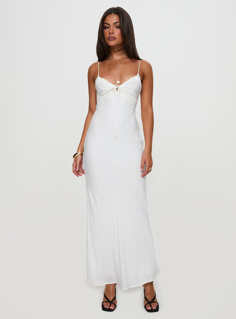fitted lace wedding dress Cut-Out Ruched Halterneck Maxi Dress in White - L