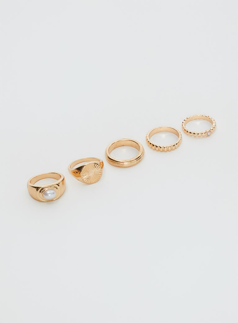 Gold-toned ring pack Pack of five, chunky style, pearl detail, lightweight