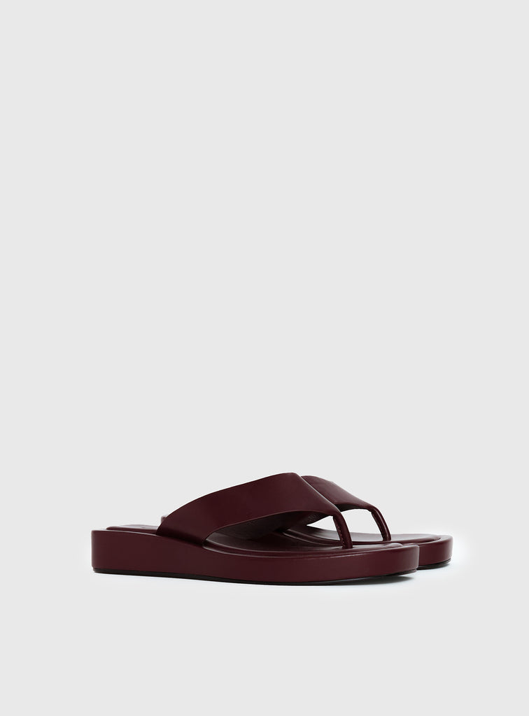 Tampa Sandals | Burgundy | Womens