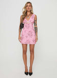 Floral mini dress Fixed shoulder straps, v-neckline, lace cut out, invisible zip fastening at side Non-stretch material, fully lined 