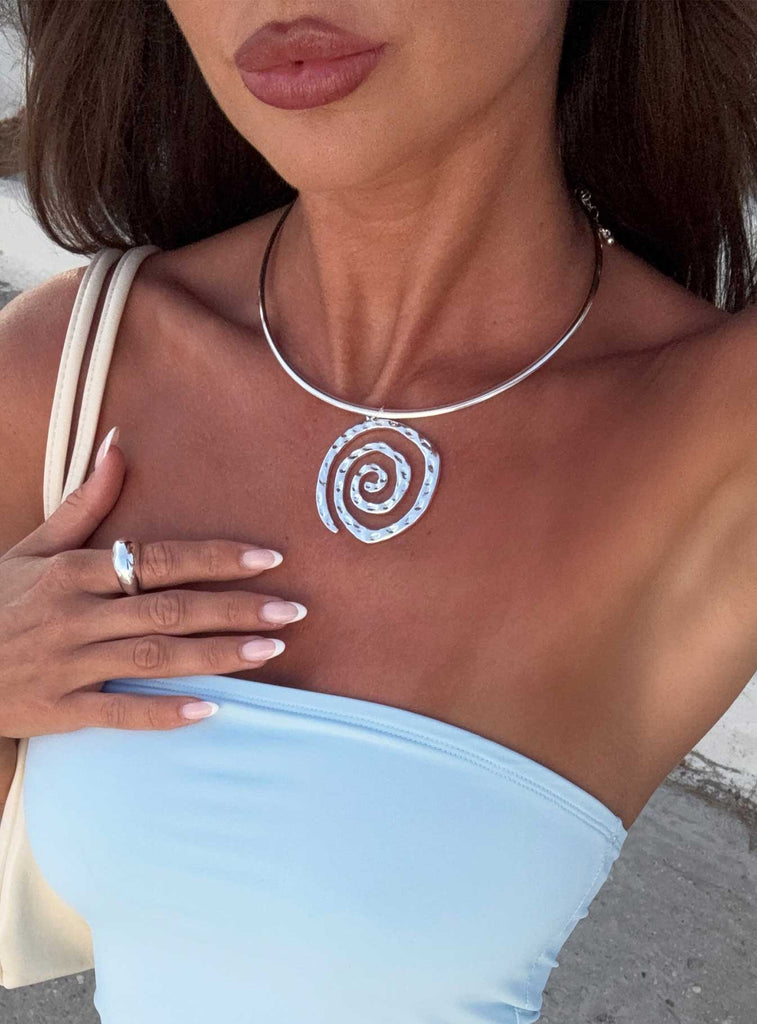 Top-Of-Mind-Swirl-Pendant-