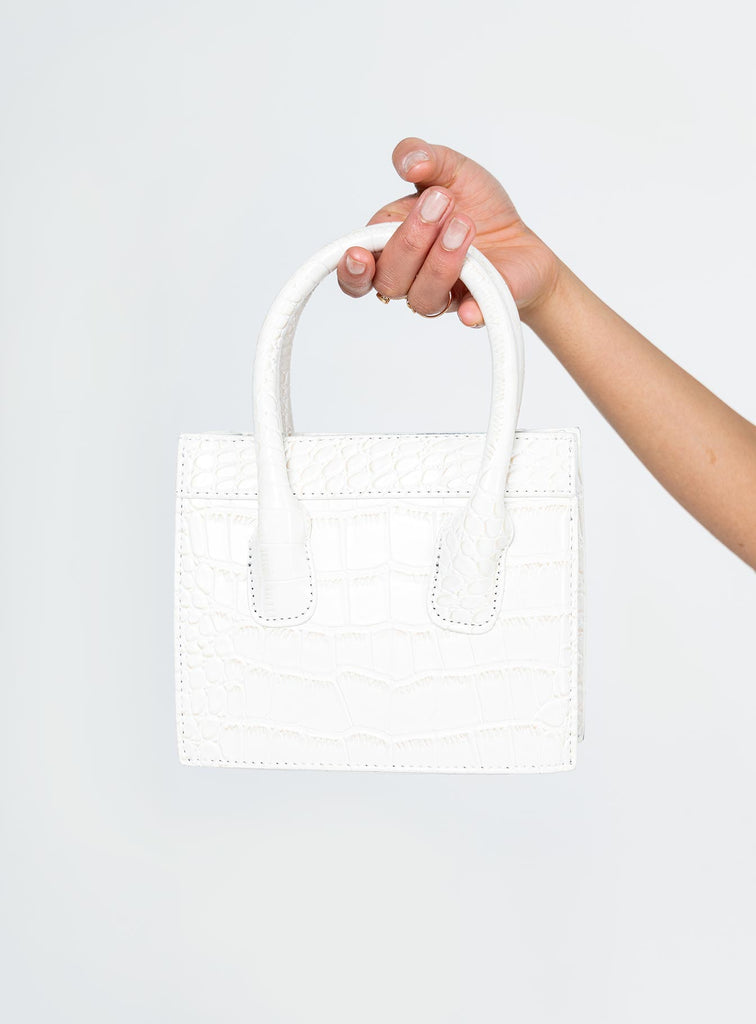 Small Harmony Nude Tote Bag: Charging Handbag