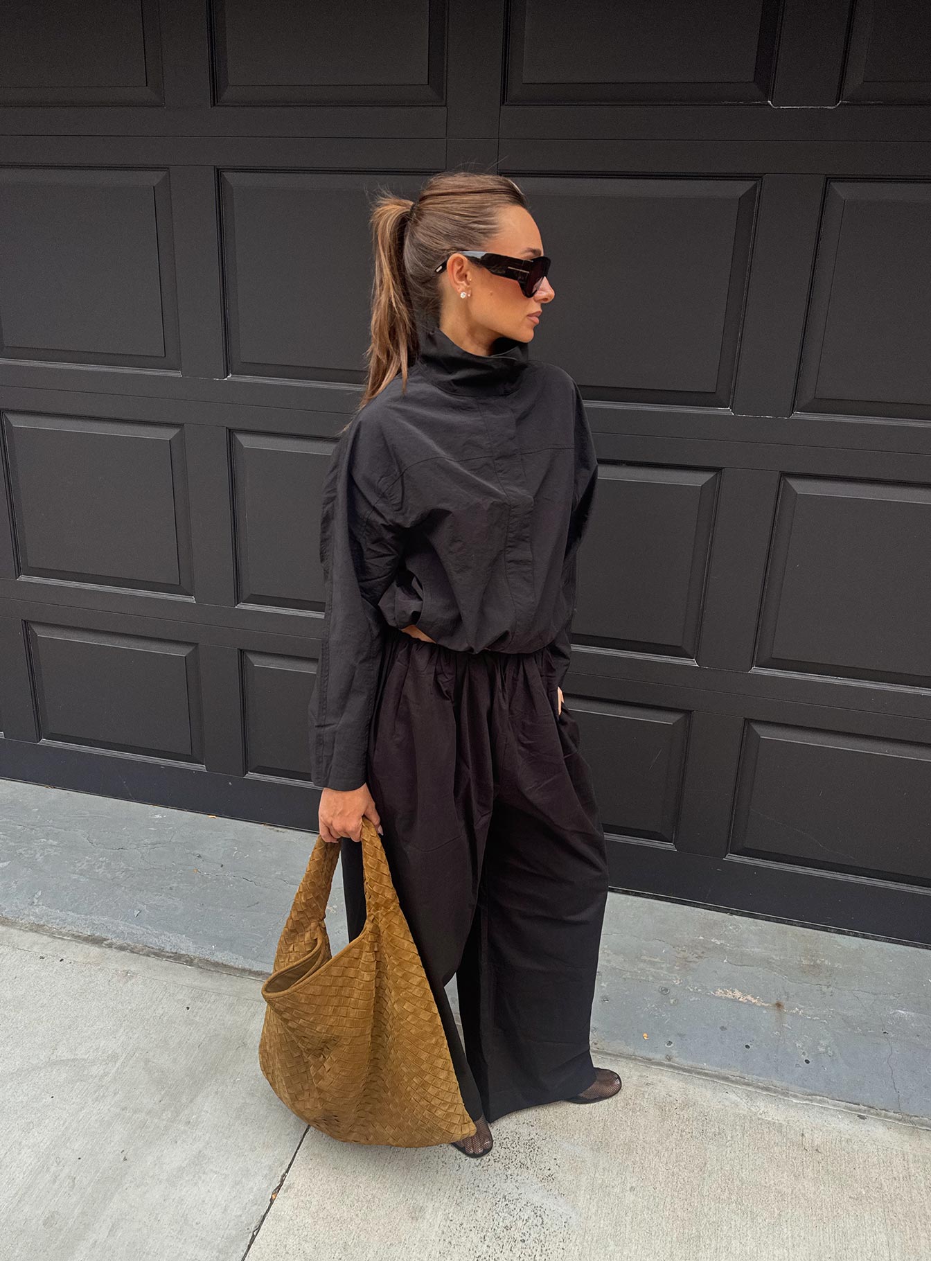Shoreline Windbreaker Jacket Noir | Princess Polly
