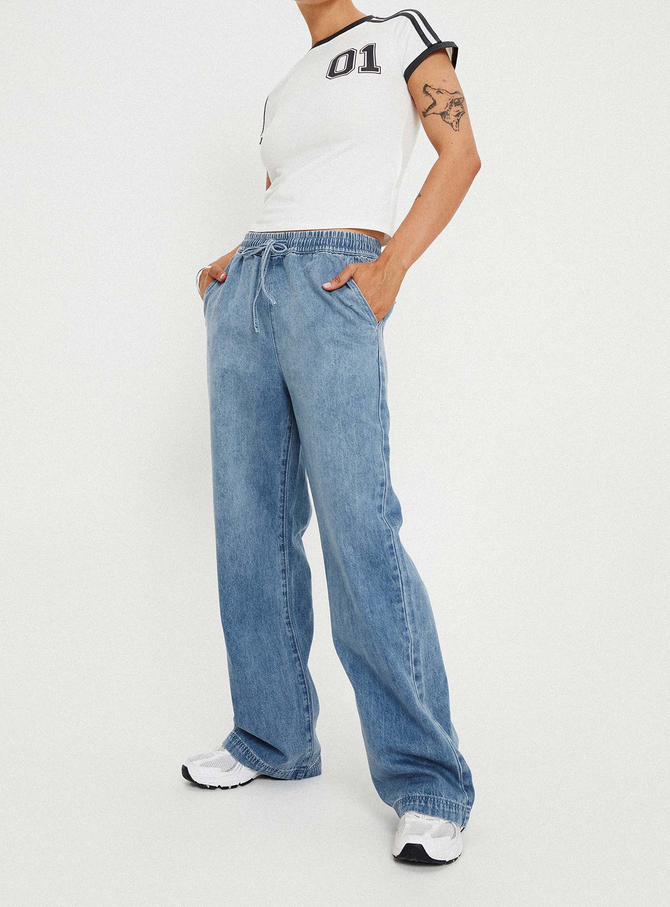 Maves denim drawstring pants mid wash