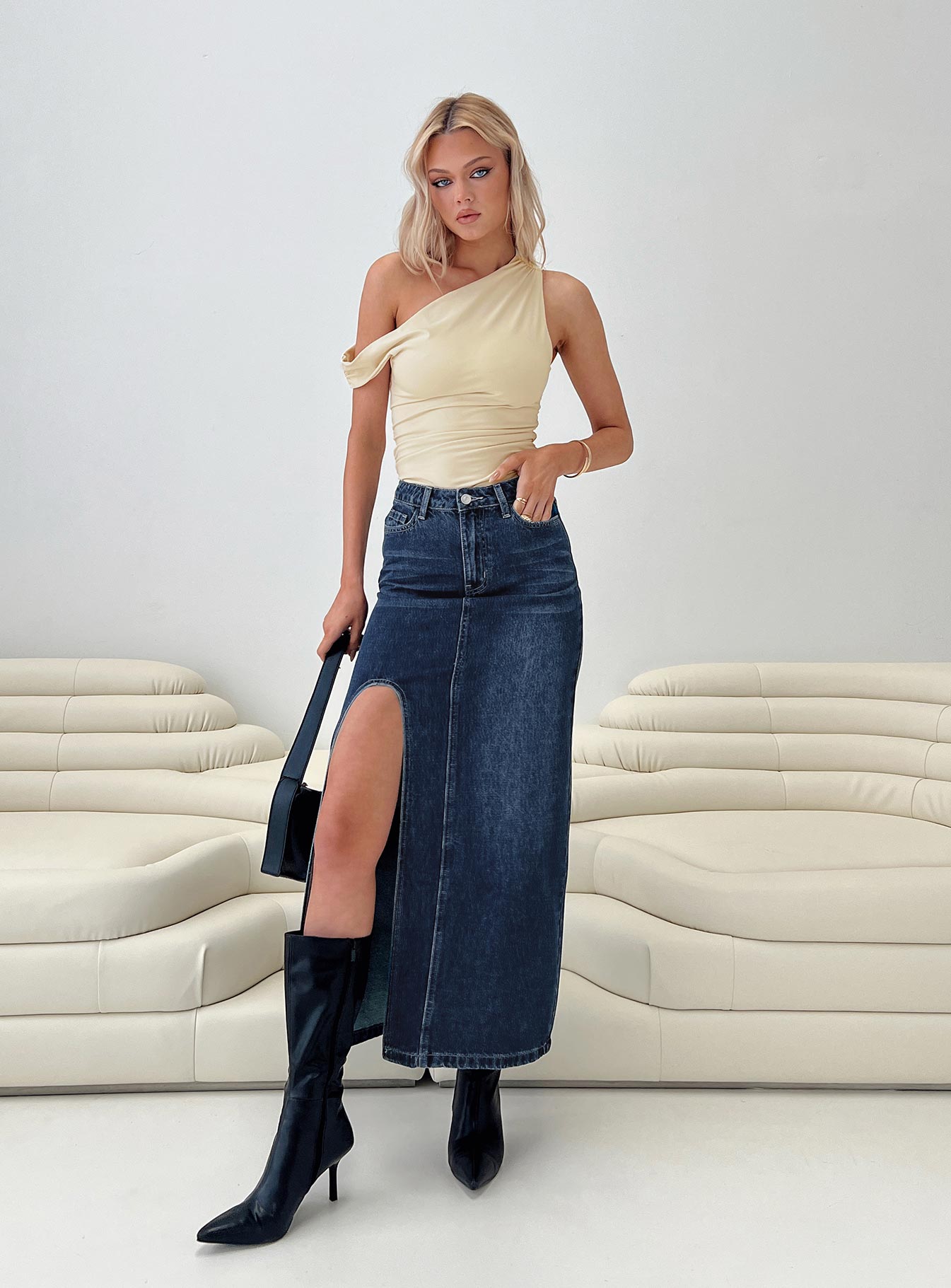 Saige denim maxi skirt mid wash