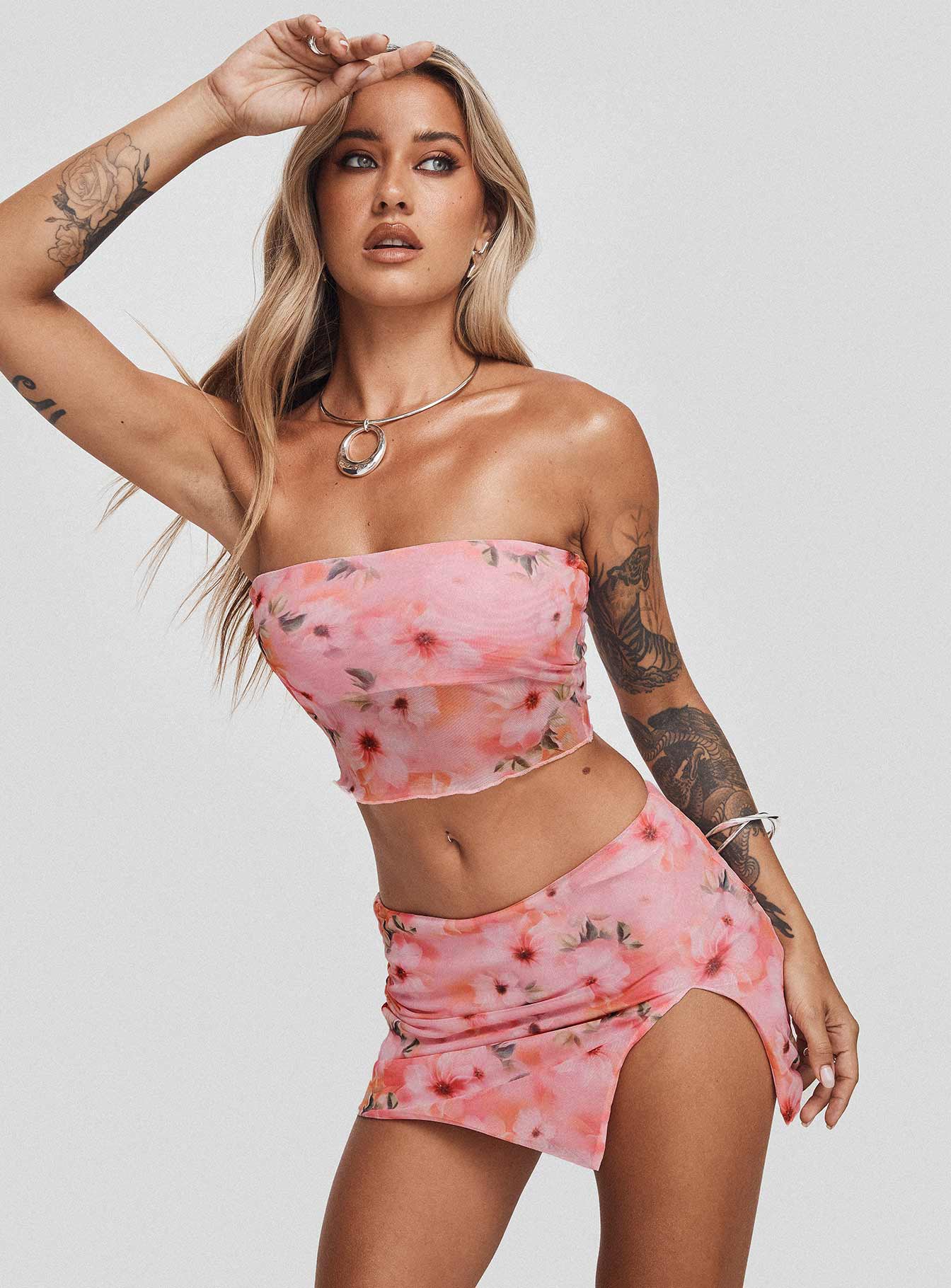 Corella set digital pink floral