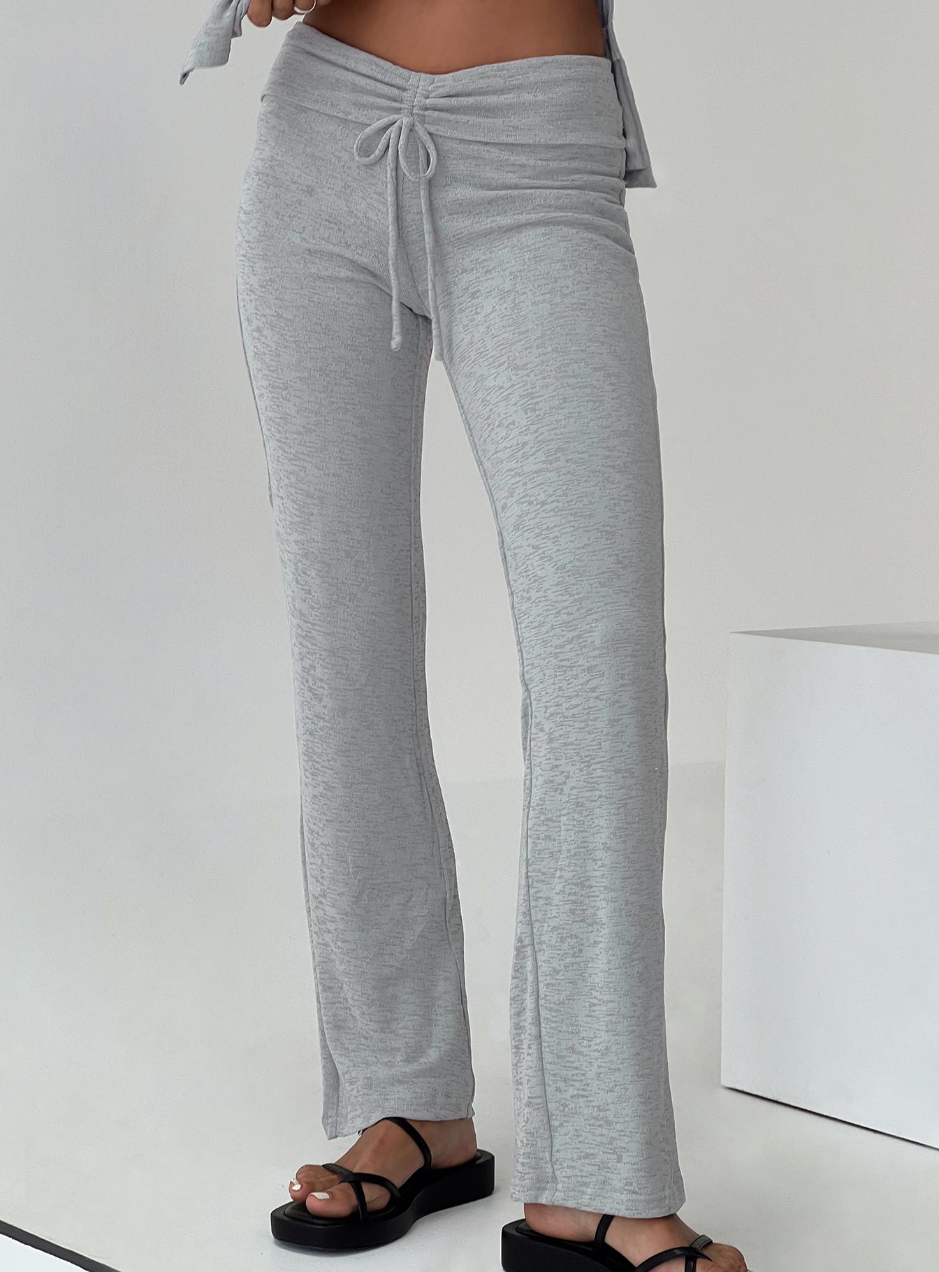 Laurenita pants grey