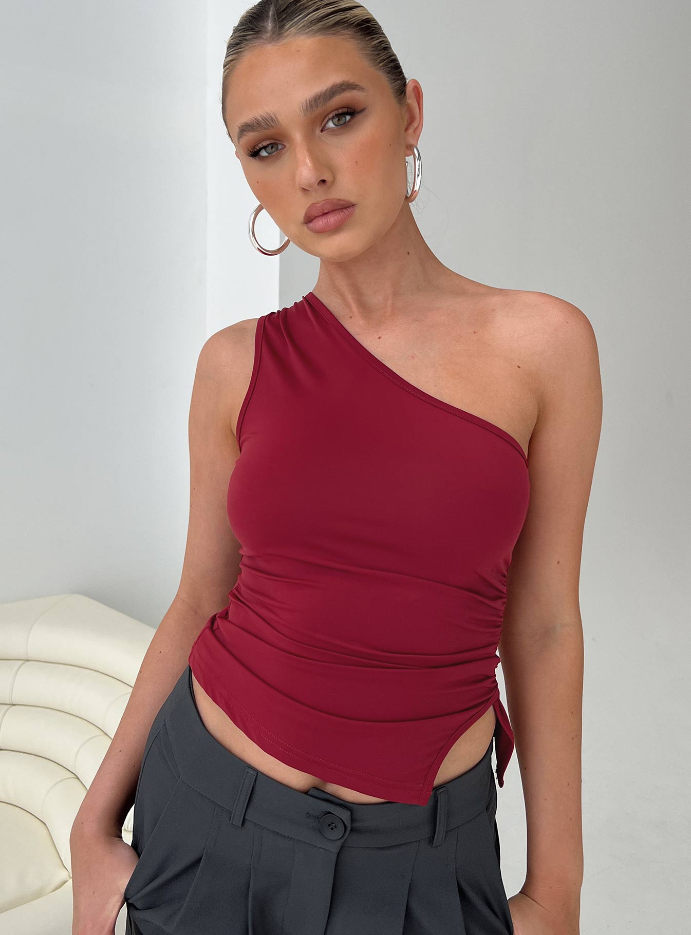 One shoulder red discount top