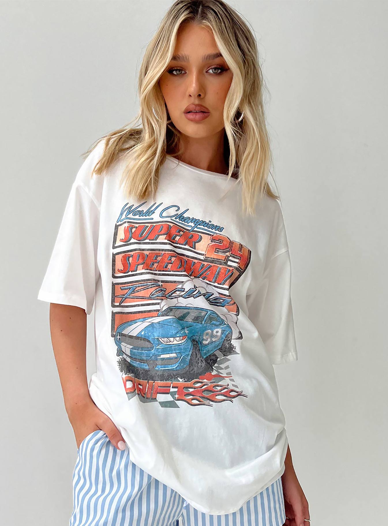 Super 24 oversized tee white