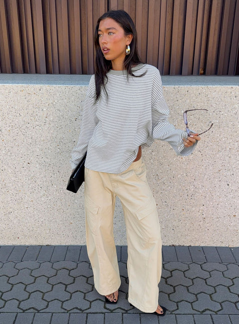 Selective Memory Low Rise Wide Leg Cargo Pants Cream