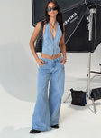 front view of model wearing Princess Polly Pearlisle Baggy Jeans Light Wash Low Rise Jeans 