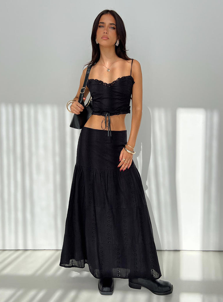 Black two piece set Crop top, adjustable shoulder straps, sweetheart neckline