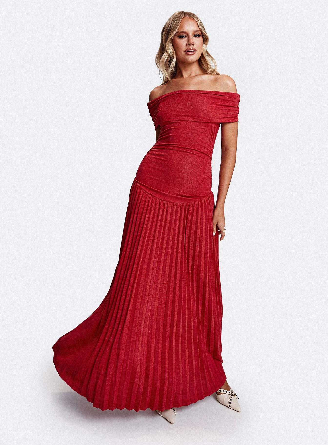 lioness field of dreams long sleeve maxi dress Field Of Dreams Maxi Dress Crimson lioness field of dreams long sleeve maxi dress Field Of Dreams Maxi Dress Crimson