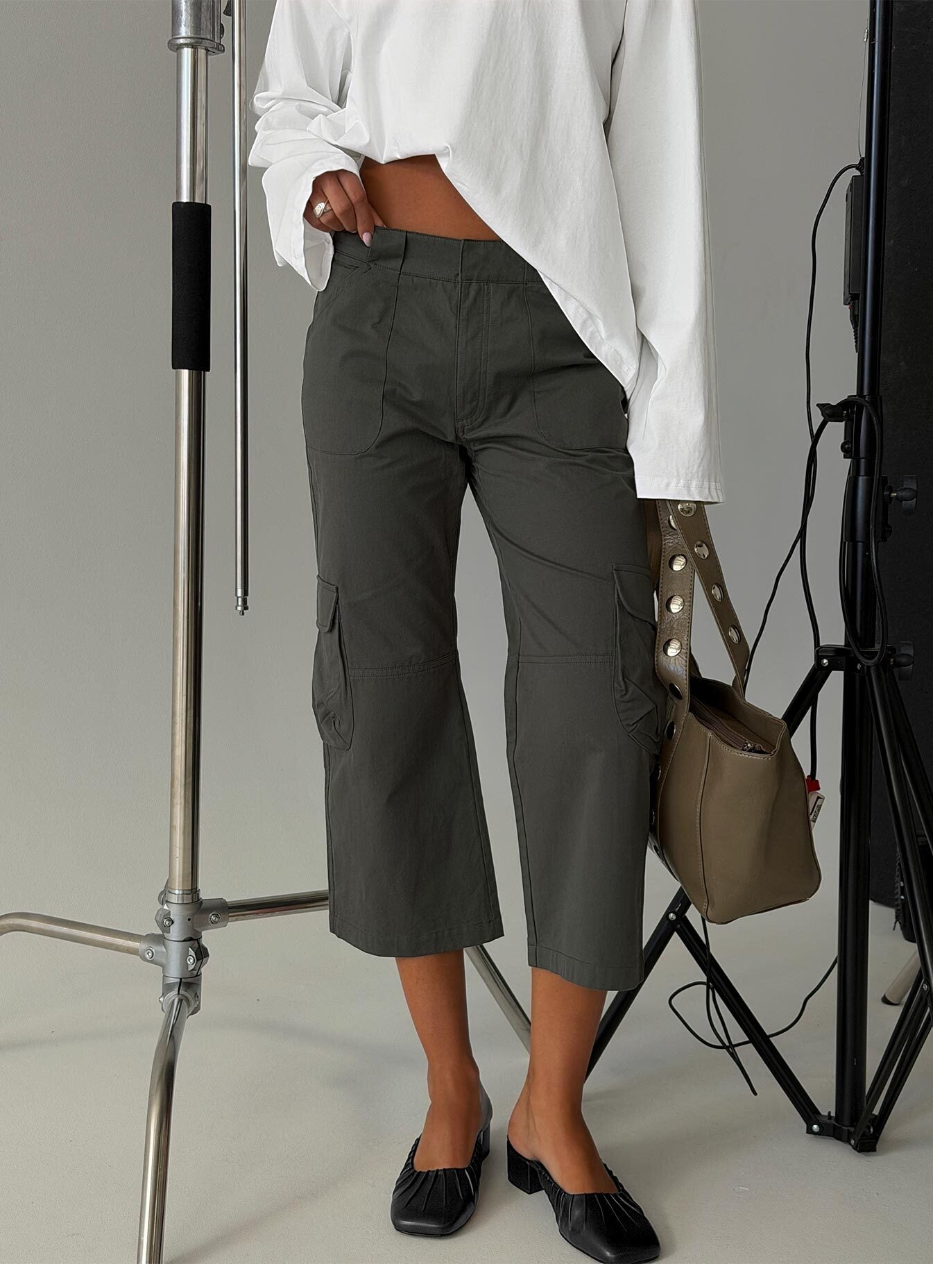 Indee Cropped Cargo Pants Charcoal