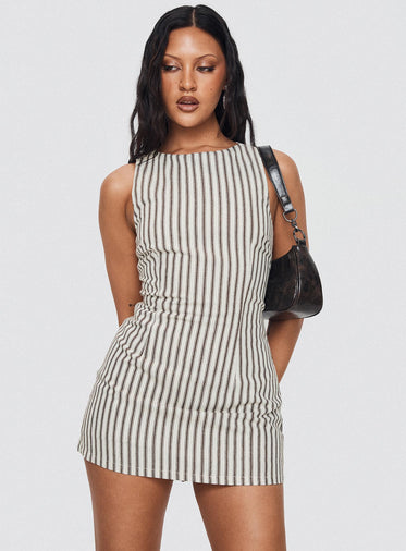 Shift Dresses | White & Black Shift Dresses | Princess Polly