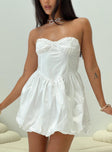 front view of model wearing Princess Polly Zafira Frill Strapless Bubble Hem Mini Dress White Sweetheart Neckline 