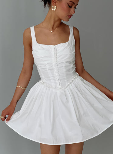 Page 3 for White Graduation Dresses | Princess Polly Page 3 for White Graduation Dresses | Princess Polly
