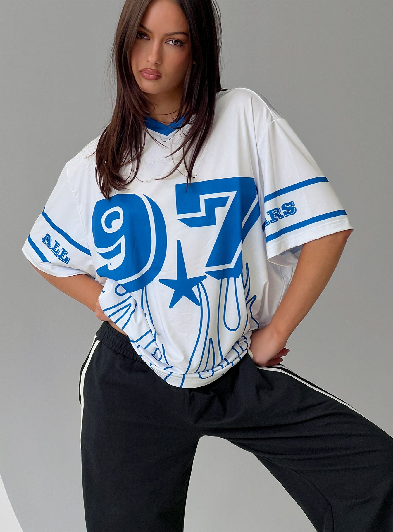 97 Sportstar Oversized Jersey Graphic Top White / Blue | Princess
