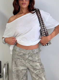 Winny Off Shoulder Tee White