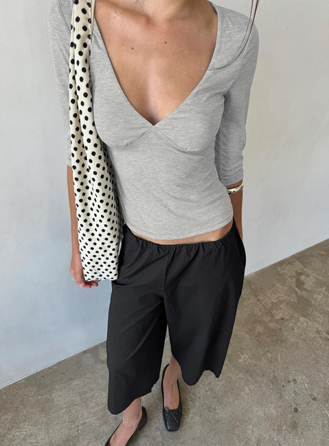Lunea Concealed Waistband 3/4 Pant Black