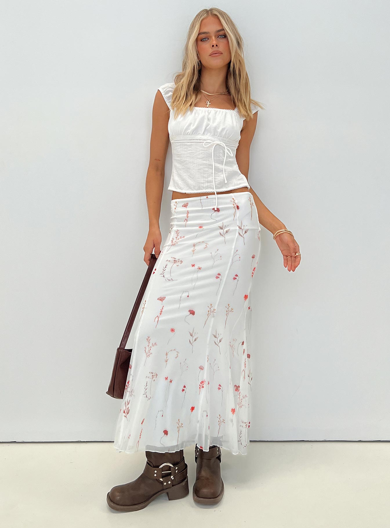 Breezewood maxi skirt white