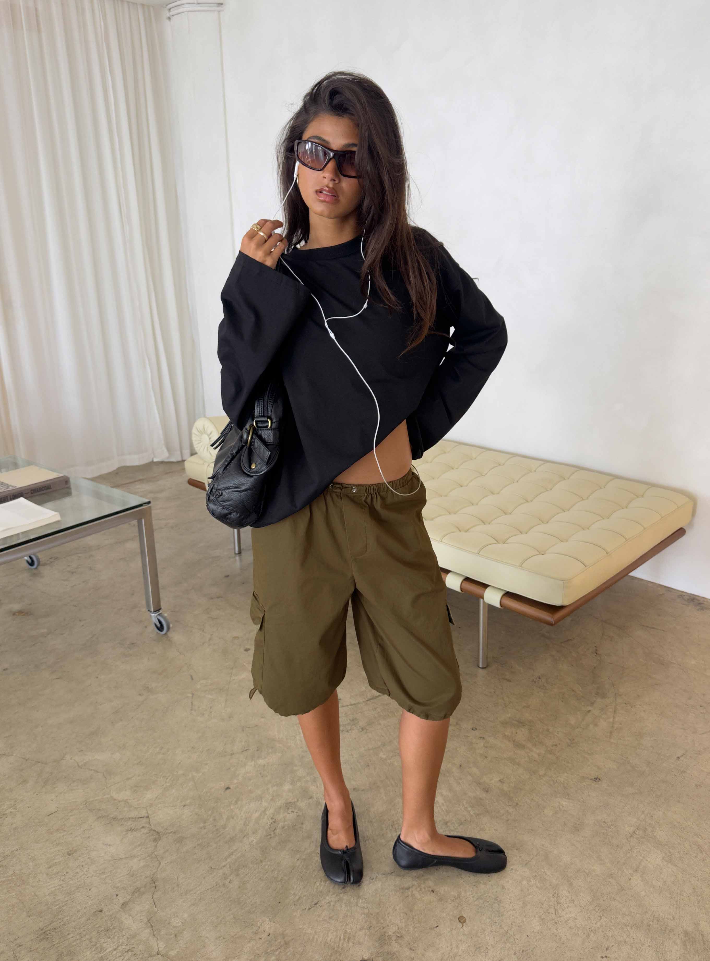 Allyza Baggy Cargo Shorts Olive | Princess Polly