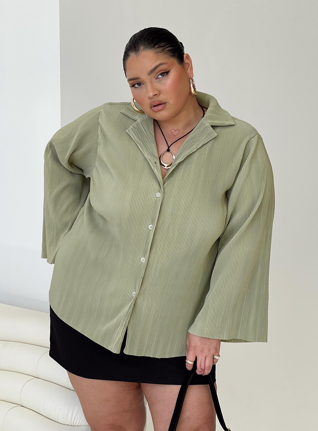 Louie Pleated Shirt Sage Curve