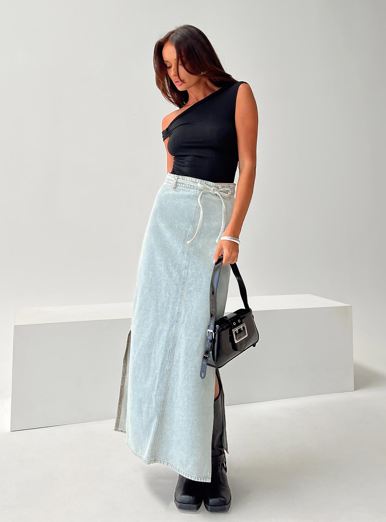 Brandee tie front denim maxi skirt light wash