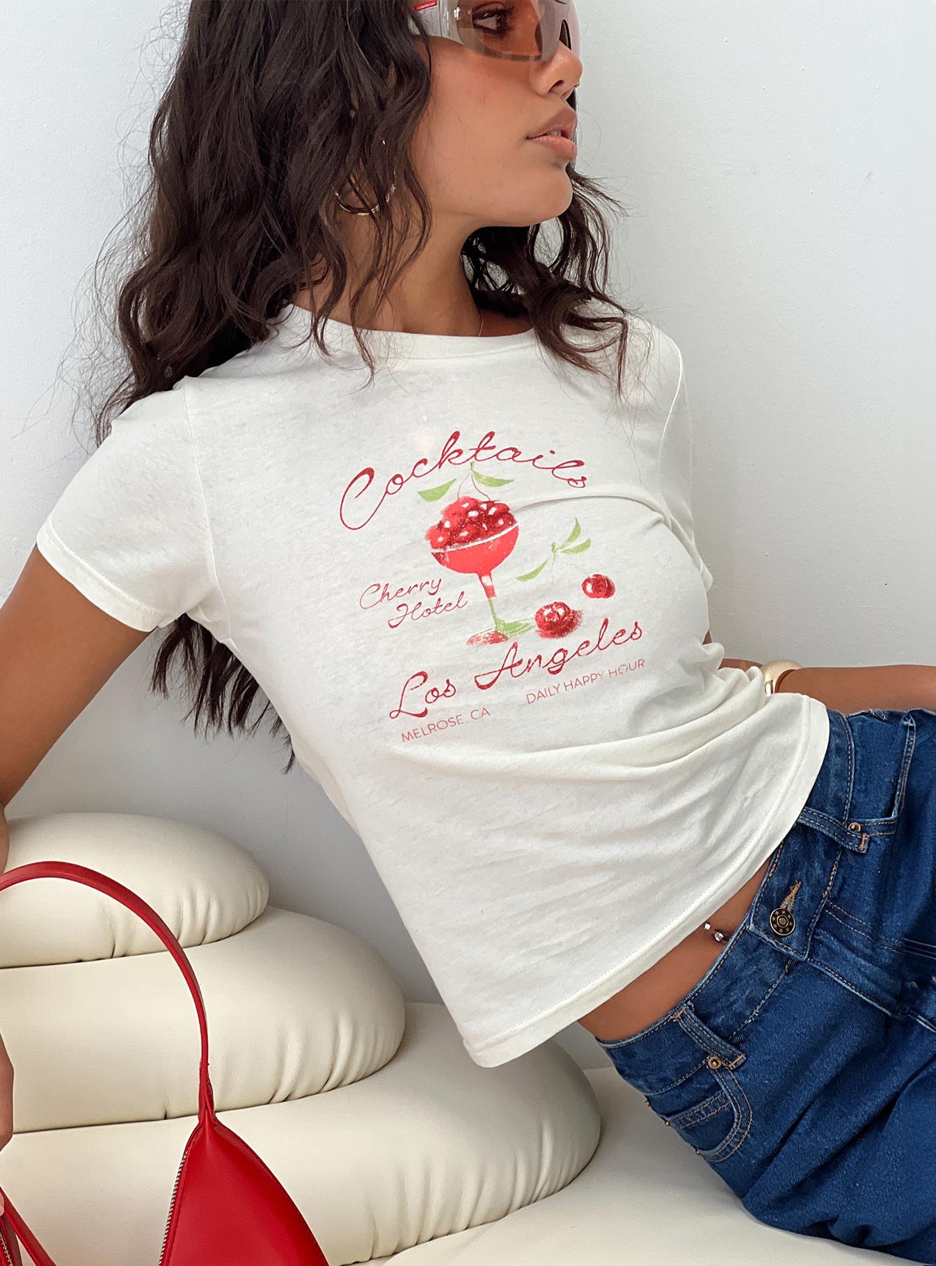 Cherry cocktails tee white