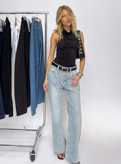 front view of model wearing Princess Polly Henesey High Rise Straight Leg Jeans Light Wash Mid Rise Jeans 