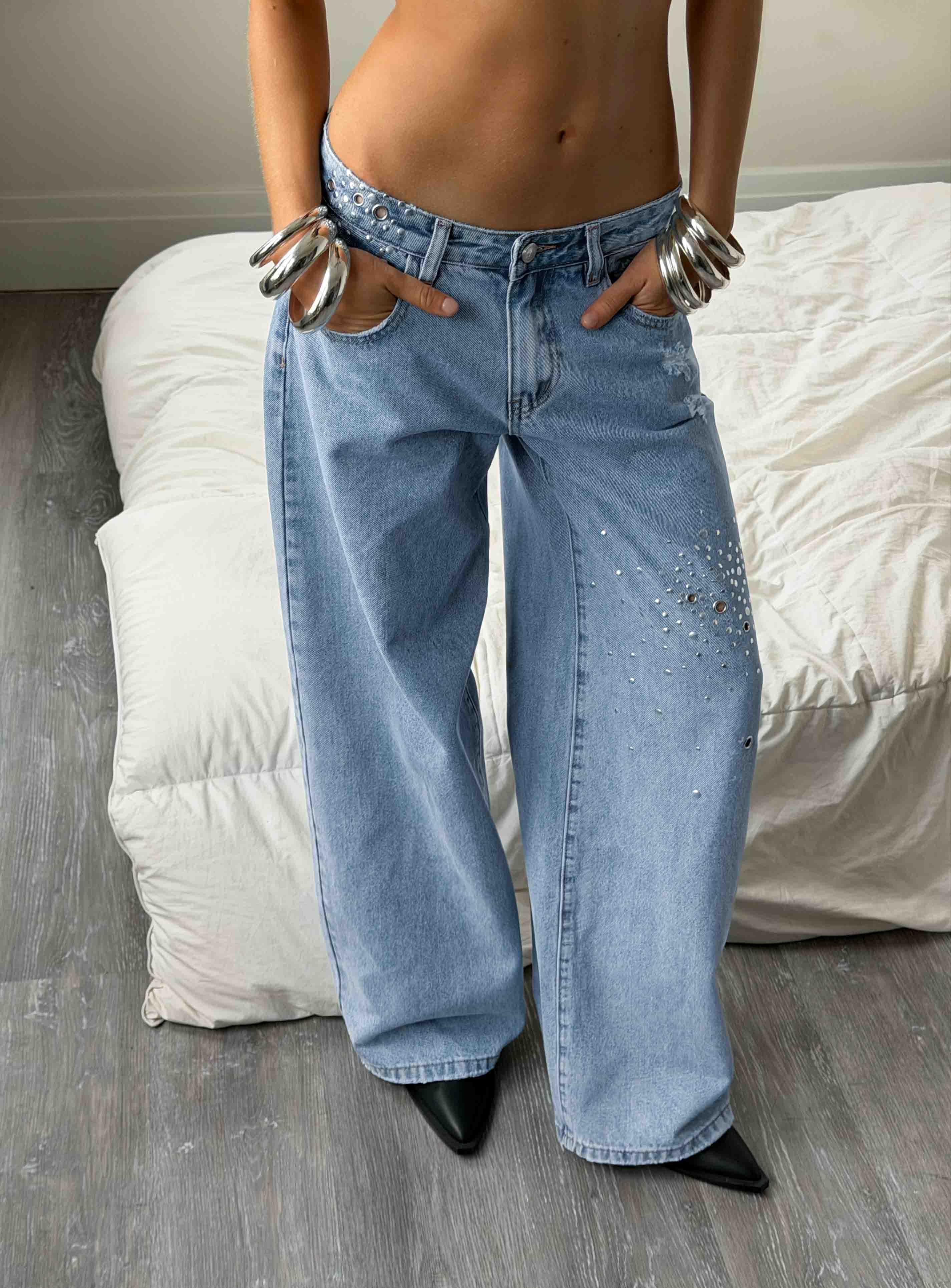 Candi Mid Rise Wide Leg Studded Jeans Light Blue Wash | Princess Polly
