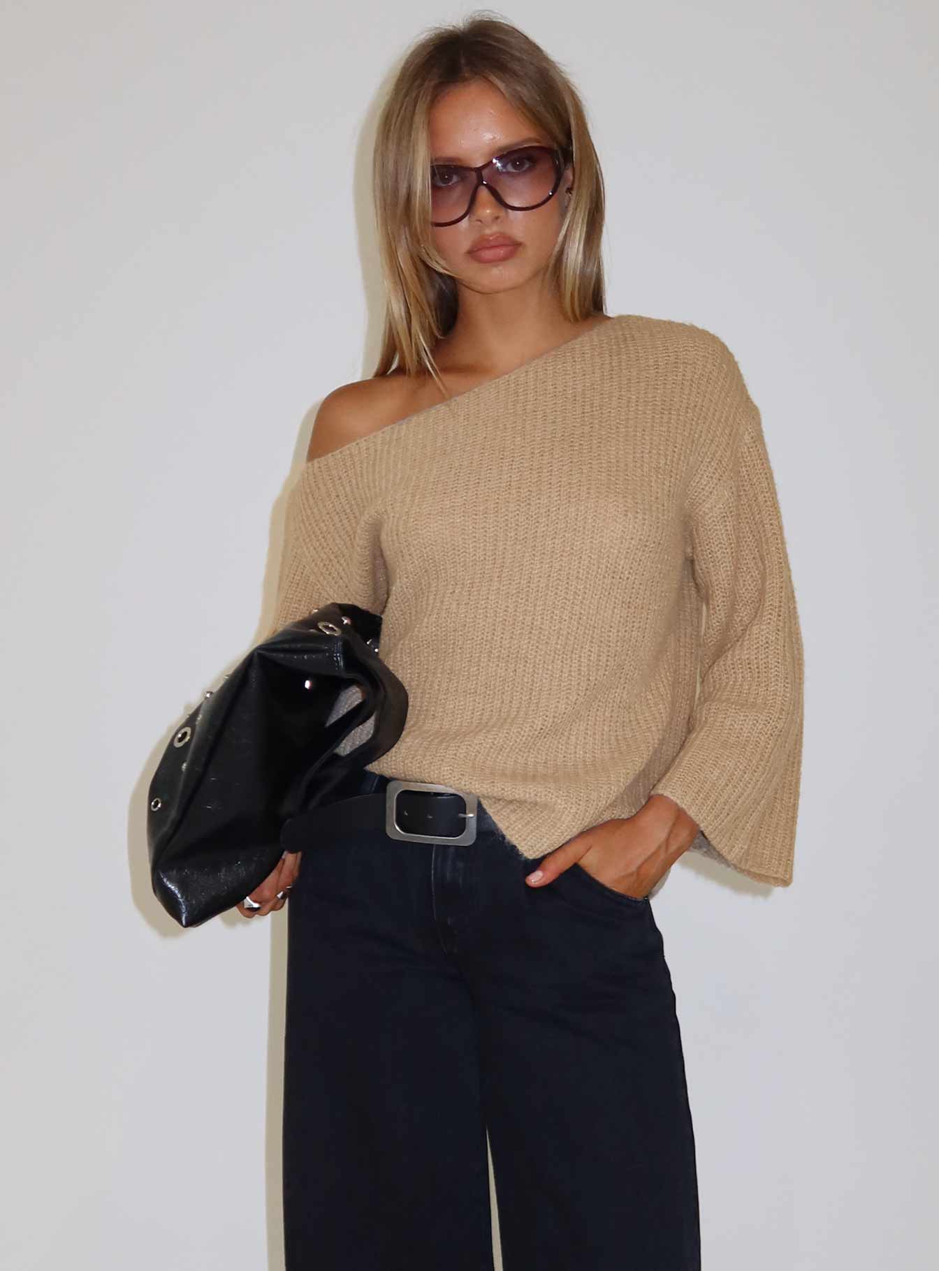 Delyn Off Shoulder Slouchy Knit Sweater Camel | Princess Polly