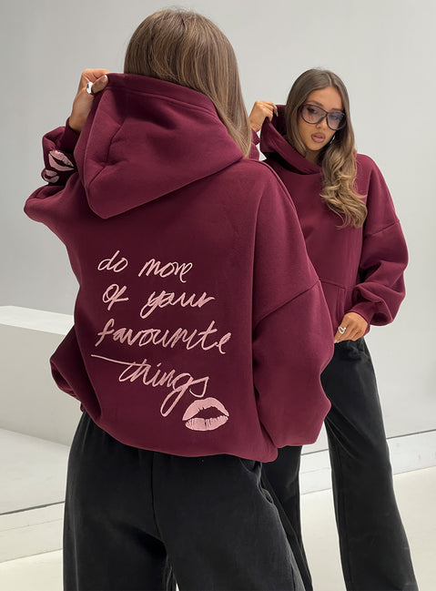 back view of model wearing Princess Polly Kisses Graphic Hoodie Wine Longline Jumpers 