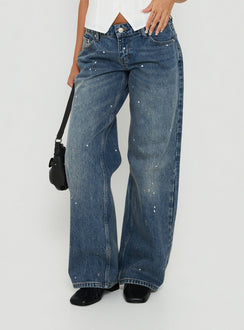 Crafted with the Ellanor Low Rise Paint Straight Leg Jean Vintage Mid Blue in womens-jeans featuring low-rise detail Princess Polly