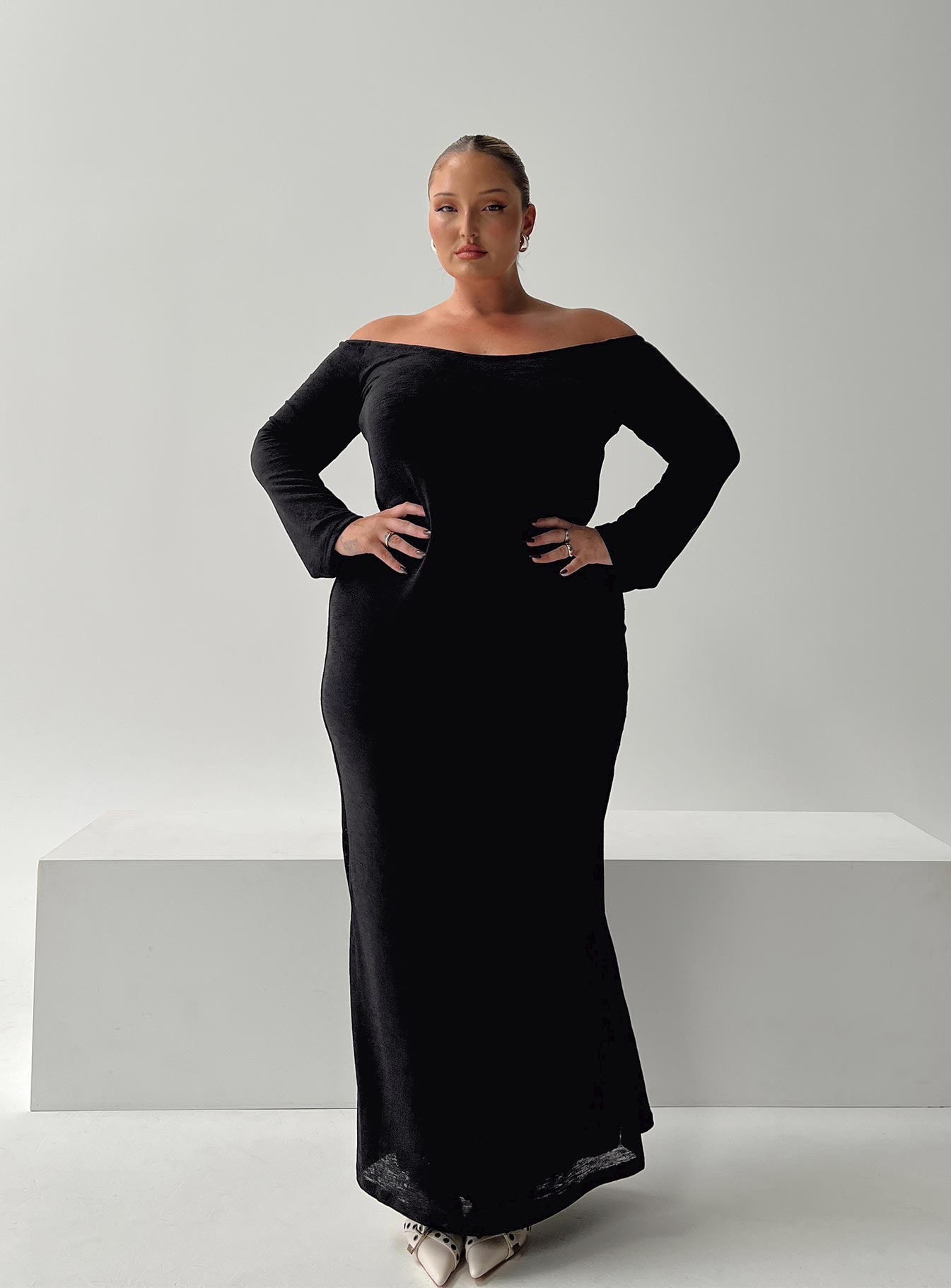 Korey off the shoulder maxi dress black curve