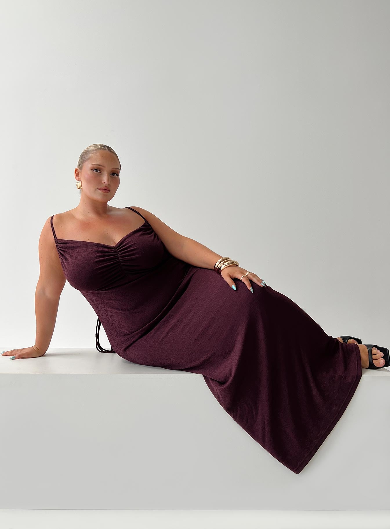 Modernise maxi dress scarlett curve