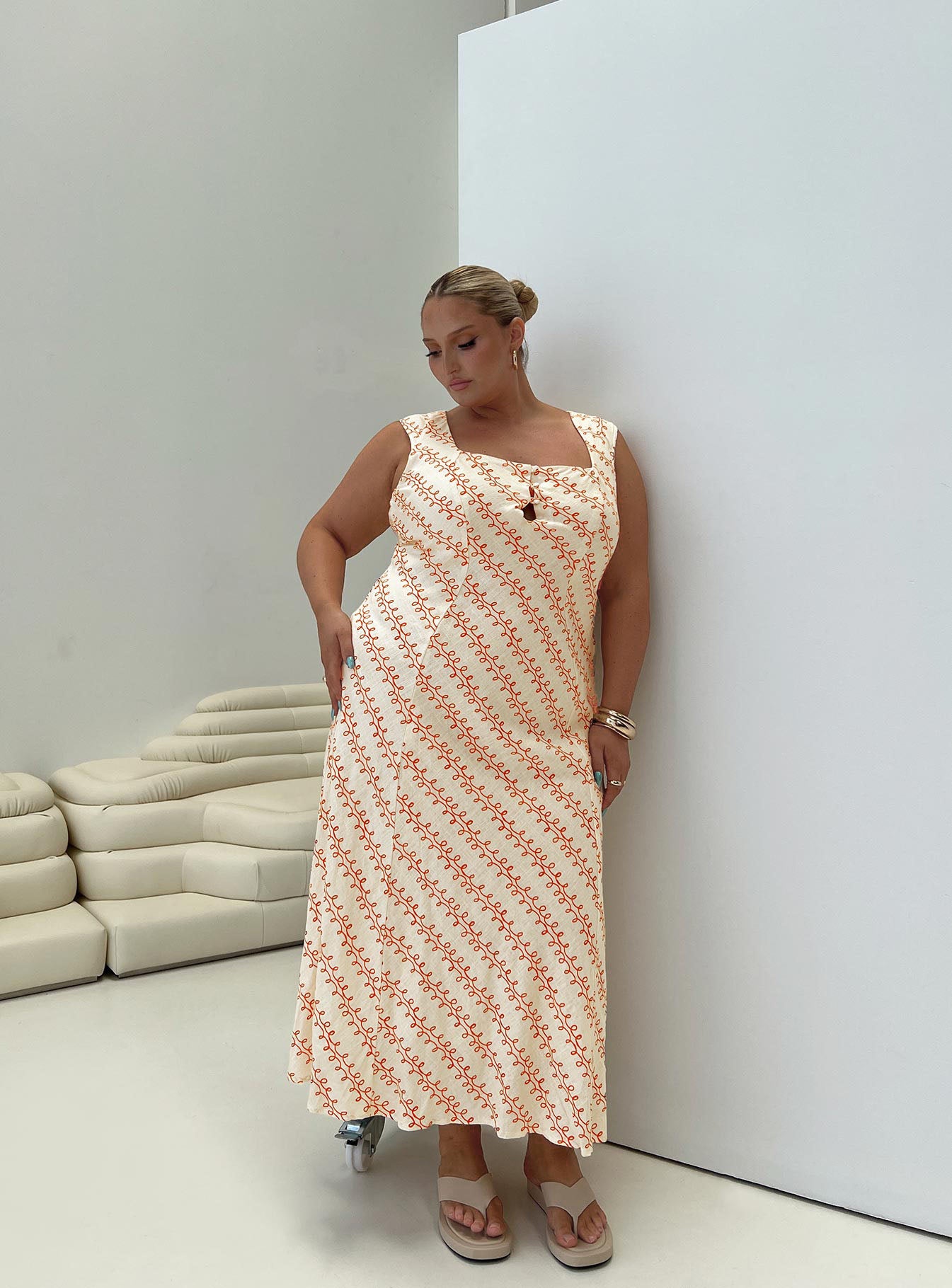 Chosen girl linen blend maxi dress multi curve