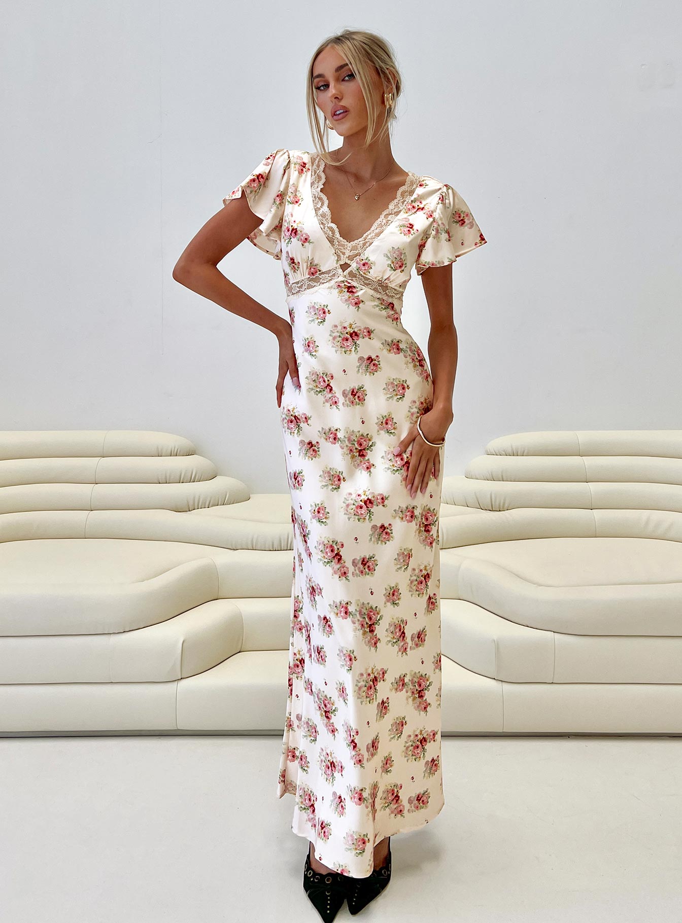 Miraselle Maxi Dress Cream Floral | Princess Polly Miraselle Maxi Dress Cream Floral | Princess Polly