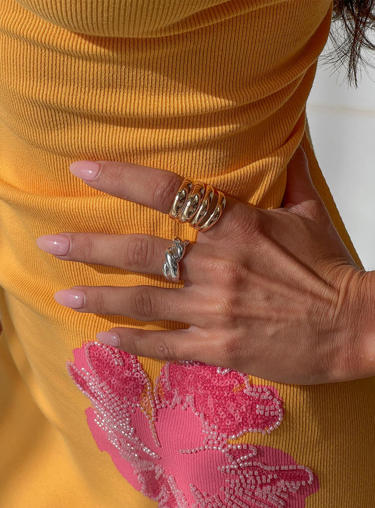 Virginia Beach Ring Pack Multi | Princess Polly