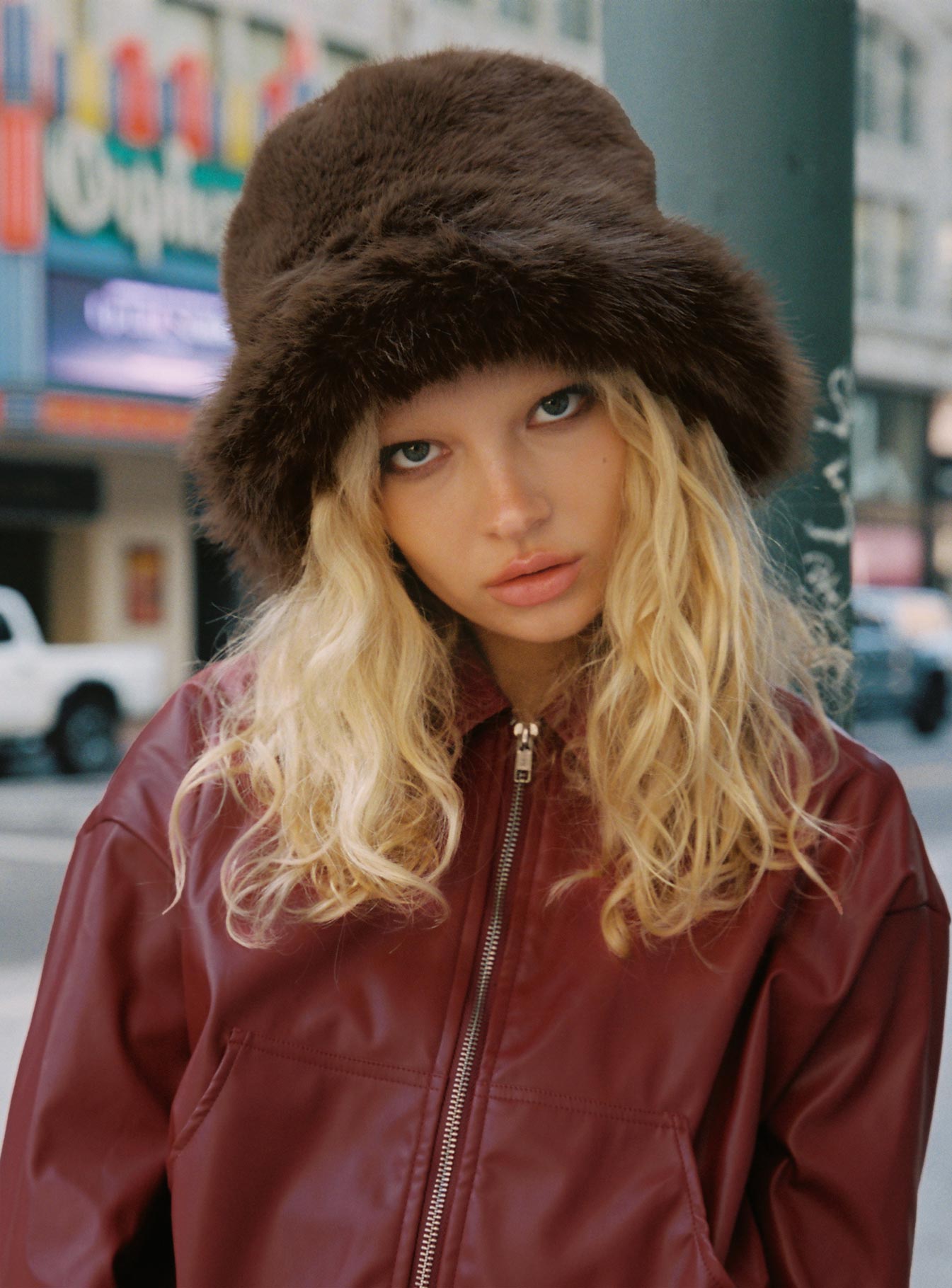 Avaah Fluffy Hat Taupe | Princess Polly