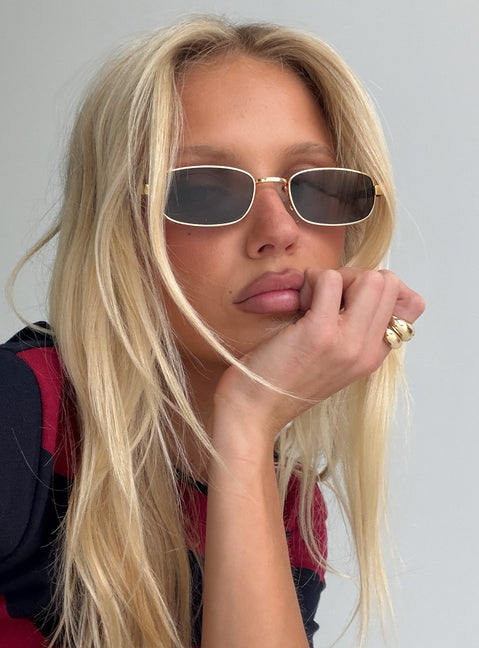 Tillie Metal Frame Oval Sunglasses Gold / Grey