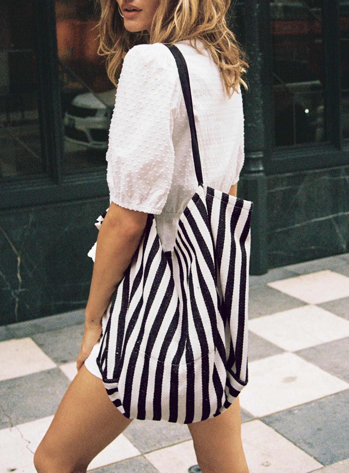 Black and white striped purses hot sale