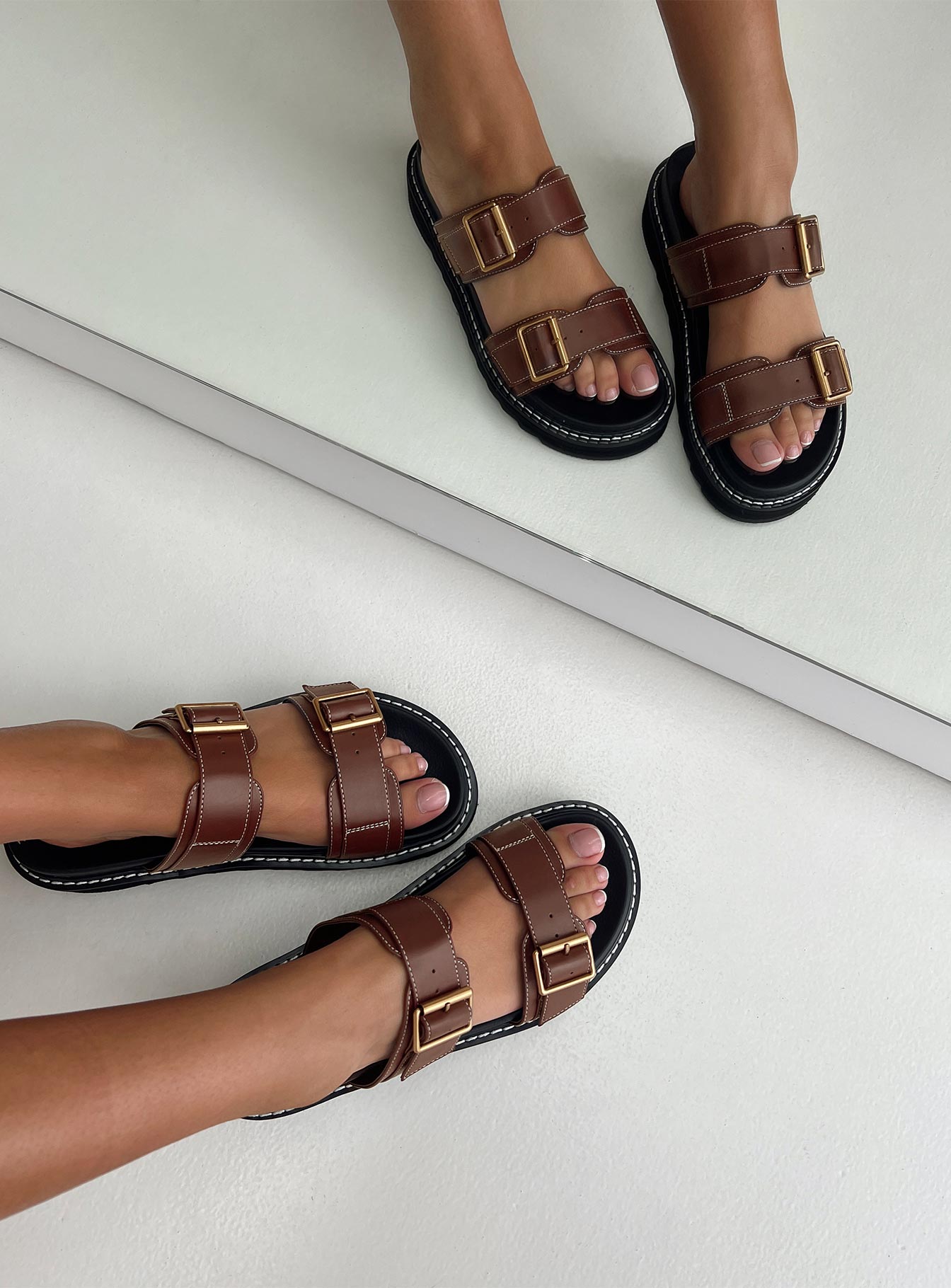 Ma belle sandals contrast stitch chocolate