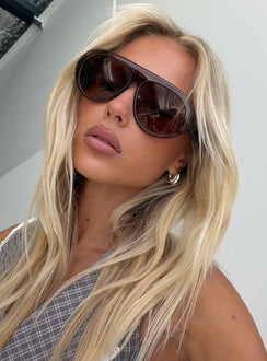 Callissa Oversized Aviator Sunglasses Brown