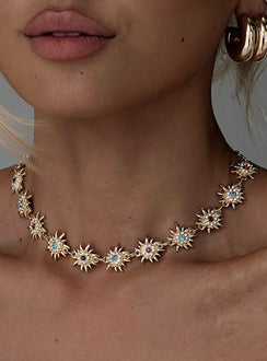 Carlisha Necklace Gold