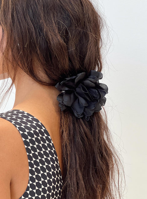 Hair clip & scrunchie pack, elasticated band