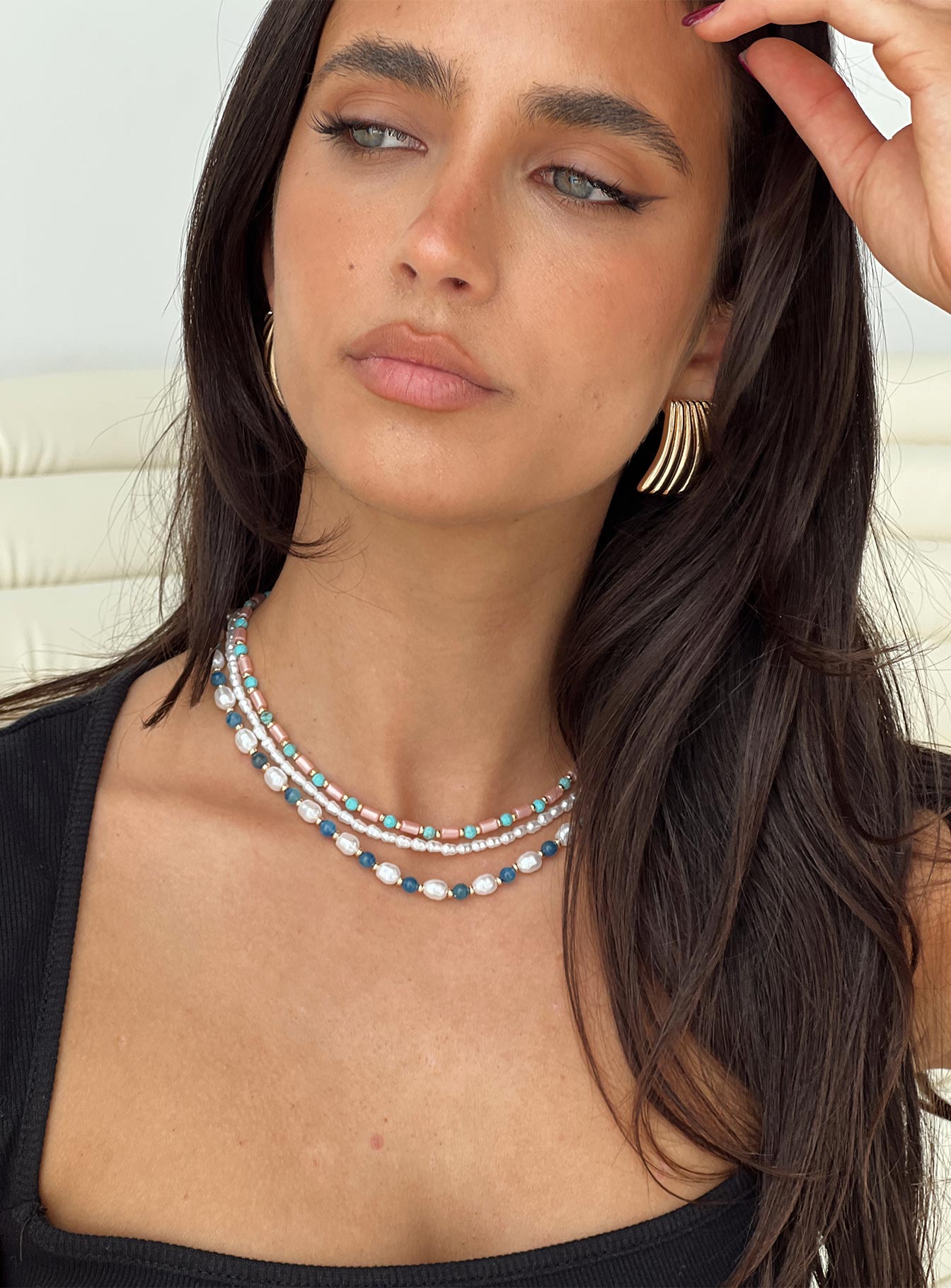 Necklace Double layered style, beaded design, gold-toned, lobster clasp fastening