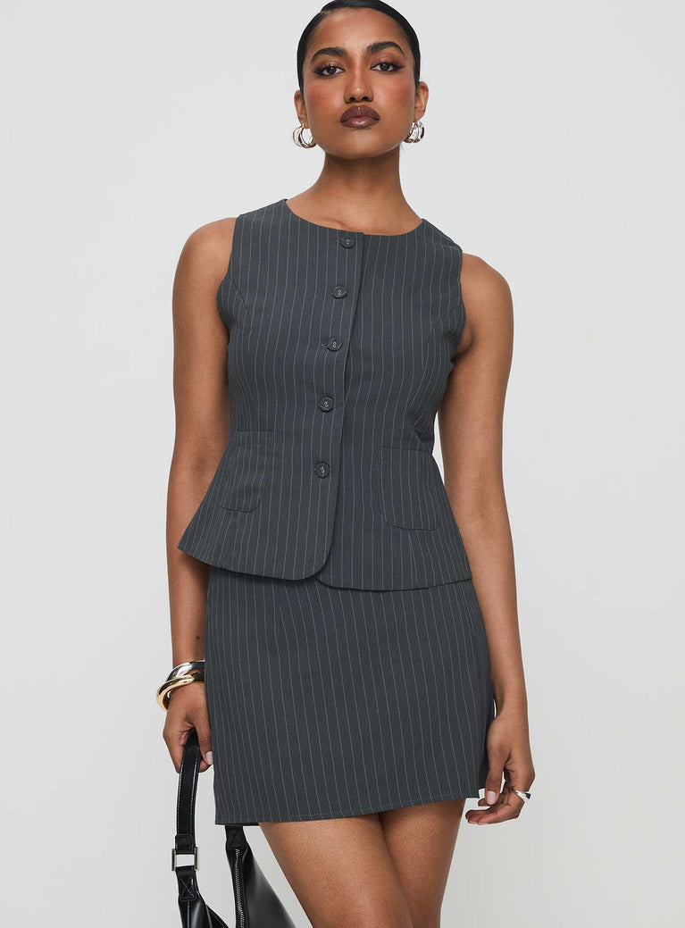 Legrasse Set Charcoal Pinstripe