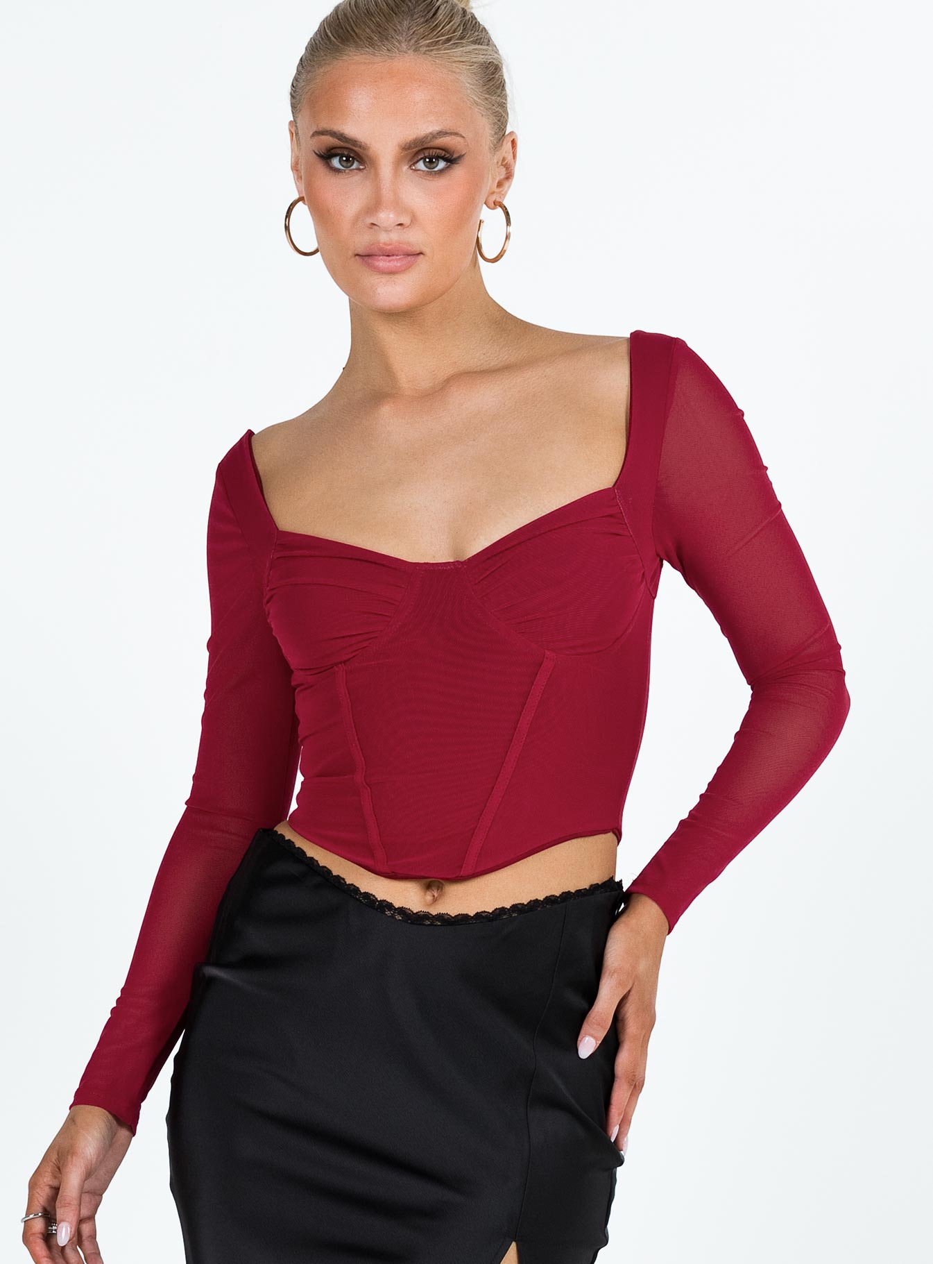 Bruna top long sleeve red lower impact