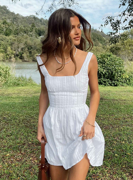 Flowy White Dress + Adjustable Hat for Small Heads
